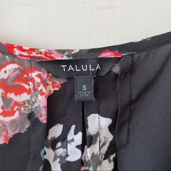 Aritiza “Talula” Floral Camisole Tank Top - Picture 6 of 7